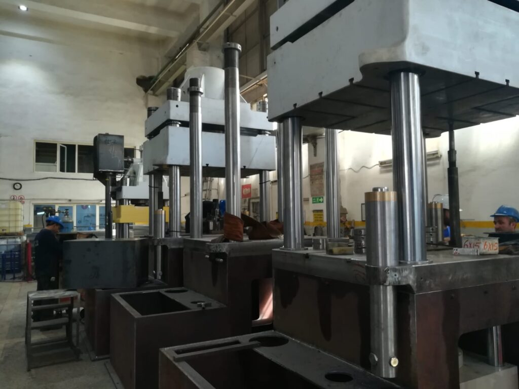 Components of Hydraulic Press Systems