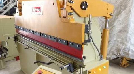 The Role of Mini Press Brakes in Small and Medium Enterprises