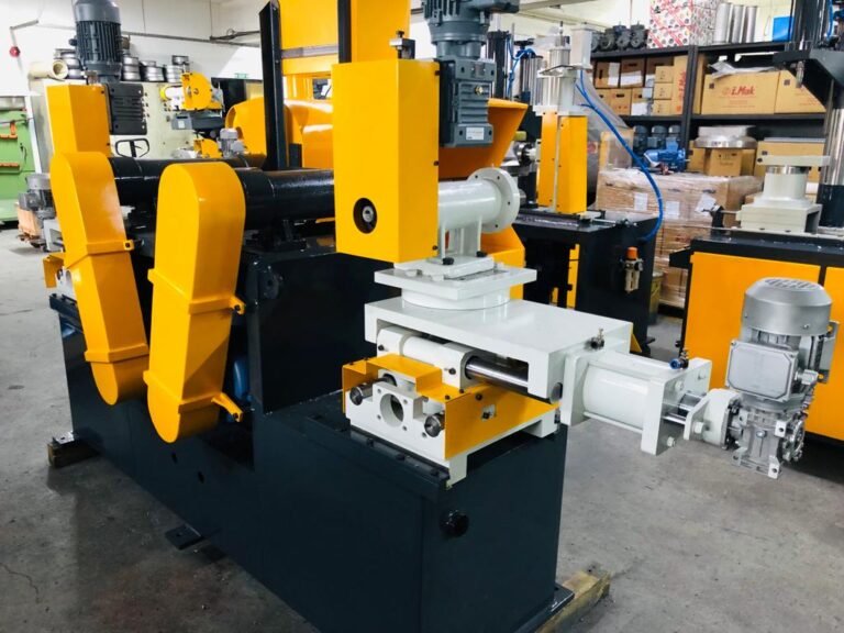 Plunge Cut Centerless Grinding | Metal Surface